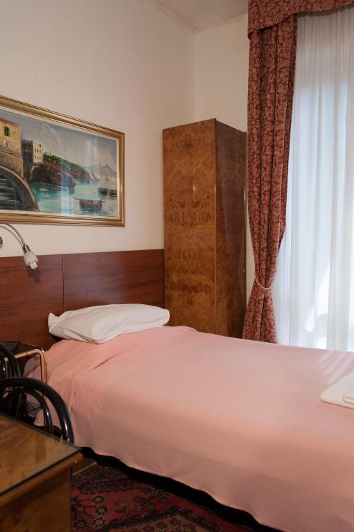 Vip Hotel Piacenza Room photo